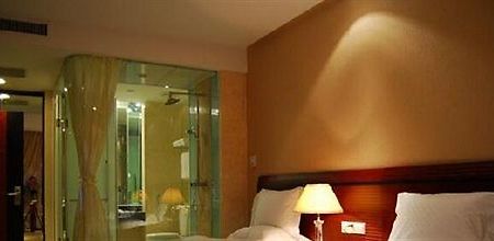 Polka Hotel Wuhu Экстерьер фото
